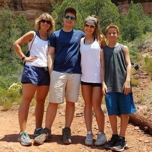 Meet your Posher, Emma